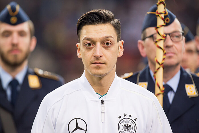 Mesut Özil (© Elmar Kremser / dpa Picture Alliance / picturedesk.com) Mesut Özil (© Elmar Kremser / dpa Picture Alliance / picturedesk.com)