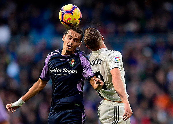 20181103_PD5340 (RM) Enes Unal Real Valladolid Toni Kroos Real Madrid © JAVIER SORIANO / AFP / picturedesk.com