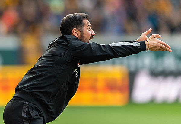 20190303_PD14102 Bild zeigt Dynamo Dresden Trainer Cristian Fiel © Robert Michael / dpa / picturedesk.com