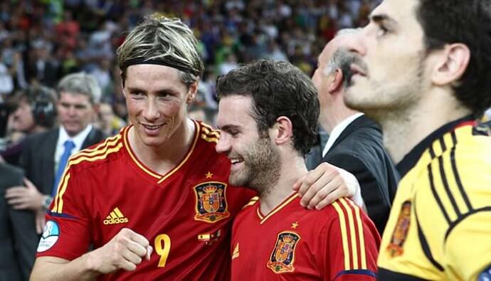 Champions League Sieger und Europameister 2012 Fernando Torres und Juan Mata