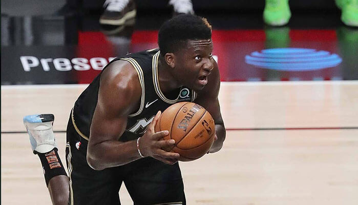Bucks Hawks Tipp