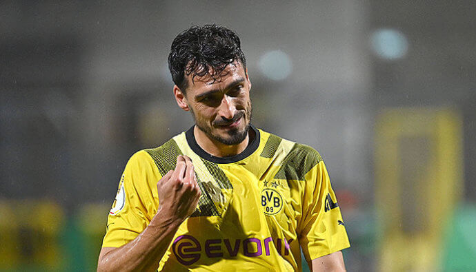 Mats Hummels Borussia Dortmund Bundesliga 1. Spieltag