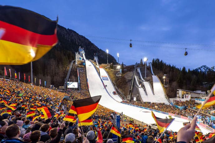 vierschanzenoturnee oberstdorf 2023 zeitplan übertragung