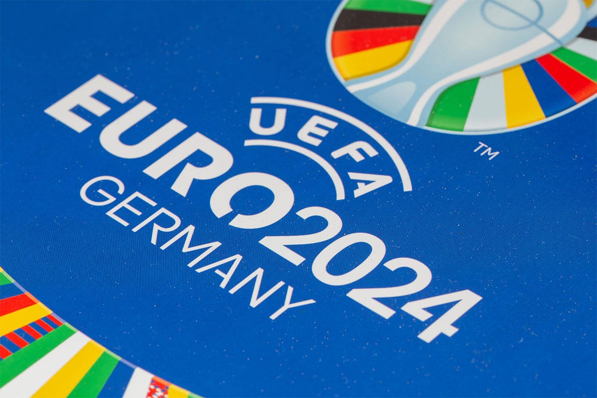 em 2024 tippspiel bild zeigt das em-logo (Herrmann Agenturfotografie / Alamy Stock Photo)