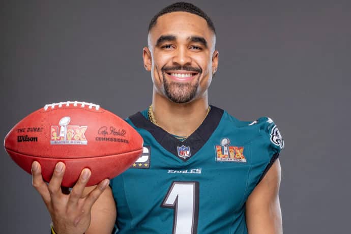 Jalen Hurts Freundin Gehalt Herkunft