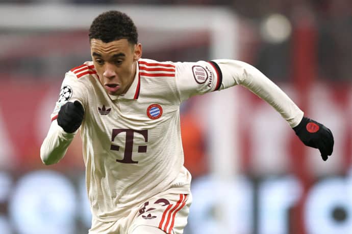 Přestup Bayernu PSG