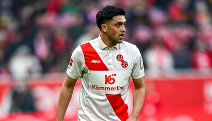 BVB - Mainz Übertragung Uhrzeit Stream Bundesliga 2025