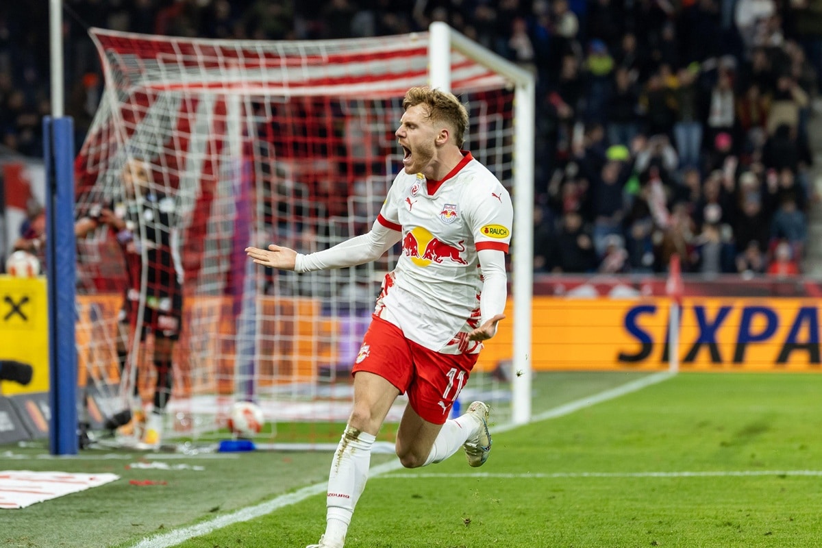 Red Bull Salzburg Wolfsberg Tipp Bild zeigt Yorbe Vertessen © APA-PictureDesk / Alamy Stock Photo