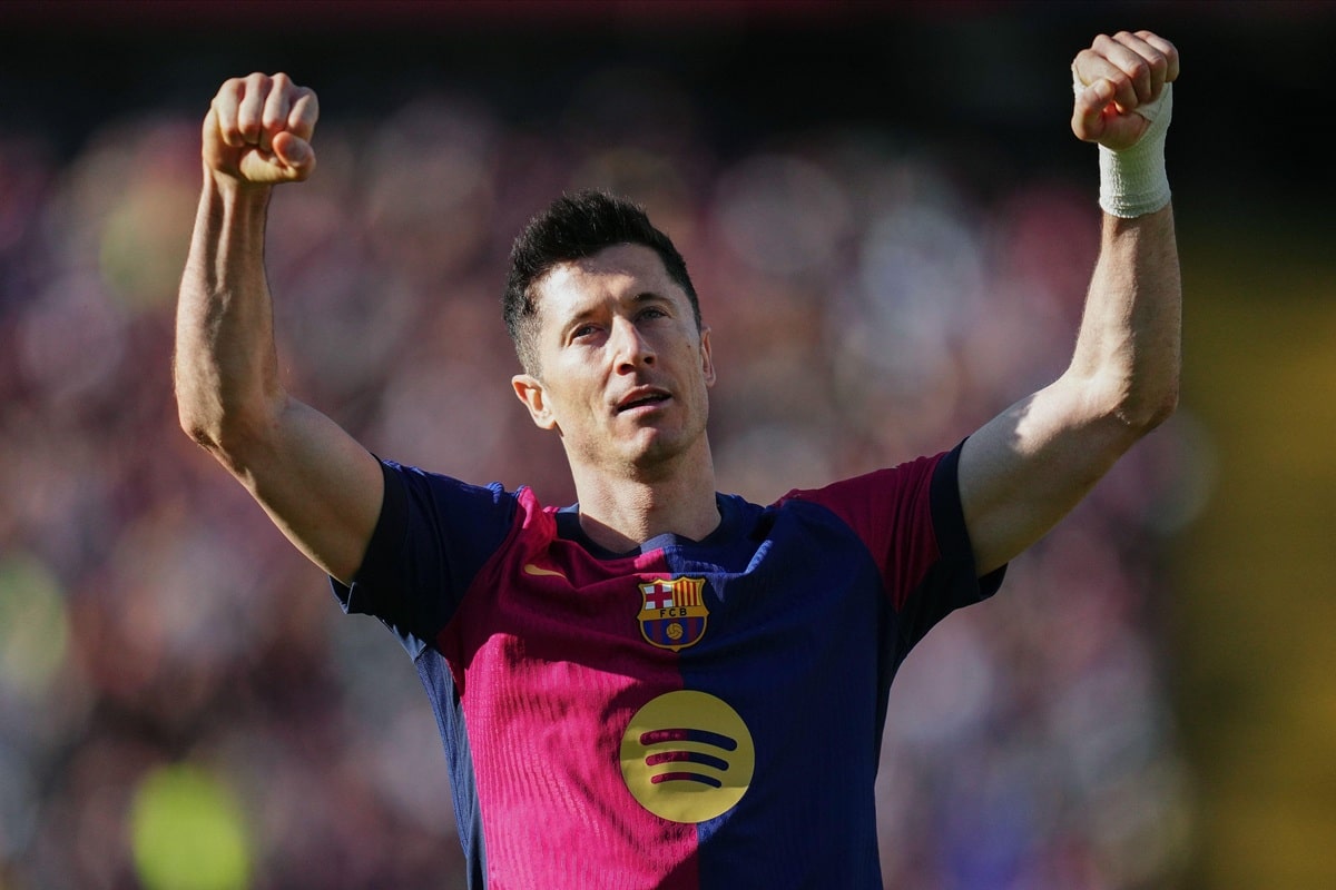 Barcelona Betis Sevilla Tipp Bild zeigt Robert Lewandowski © Sipa US / Alamy Stock Photo