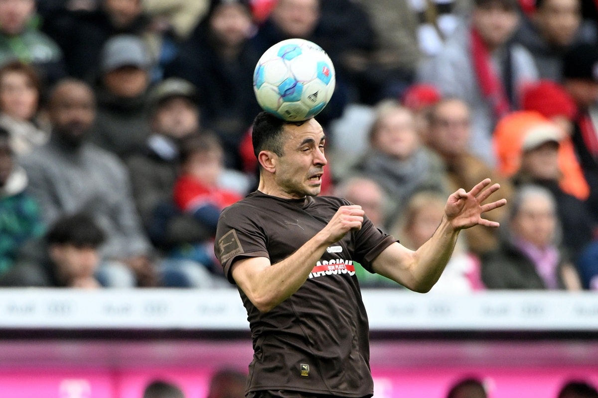 St. Pauli Gladbach Tipp Bild zeigt Manolis Saliakas © dpa picture alliance / Alamy Stock Photo