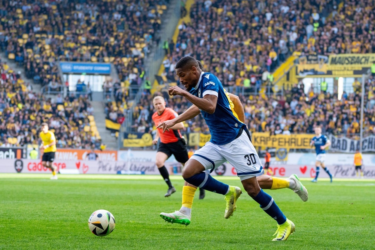 Bielefeld Wiesbaden Tipp Bild zeigt Isaiah Young © dpa picture alliance / Alamy Stock Photo
