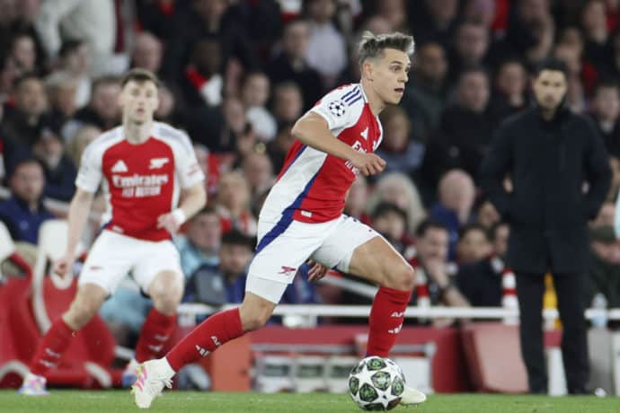 Arsenal Brentford Tipp Bild zeigt Leandro Trossard © Independent Photo Agency / Alamy Stock Photo