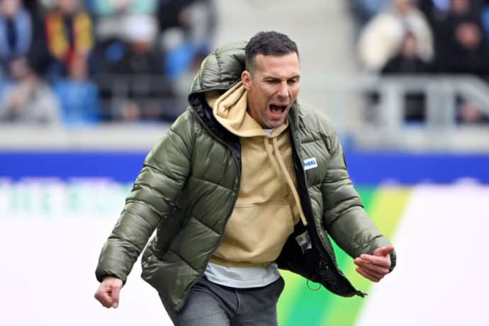 Karlsruhe Hannover Tipp Bild zeigt KSC-Coach Christian Eichner © dpa picture alliance / Alamy Stock Photo