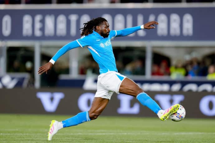 Neapel Empoli Tipp Bild zeigt Andre-Frank Zambo Anguissa © Giuseppe Maffia / Alamy Stock Photo