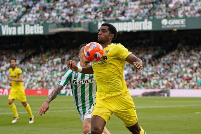 Villarreal Real Sociedad Tipp Bild zeigt Logan Costa © Fernando Vazquez / VWPics / Alamy Stock Photo