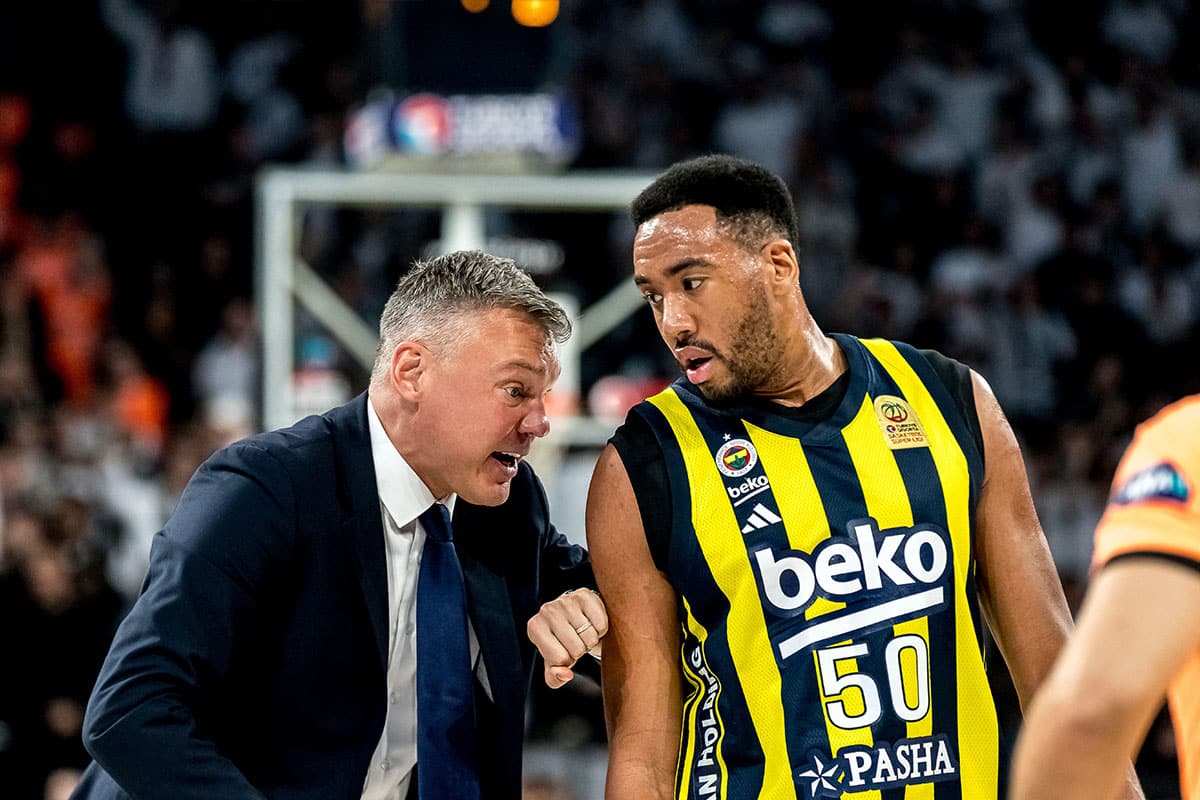 Fenerbahce Panathinaikos Tipp Bild zeigt Trainer Sarunas Jasikevicius (© ahmetozkanphotography / Alamy Stock Photo)