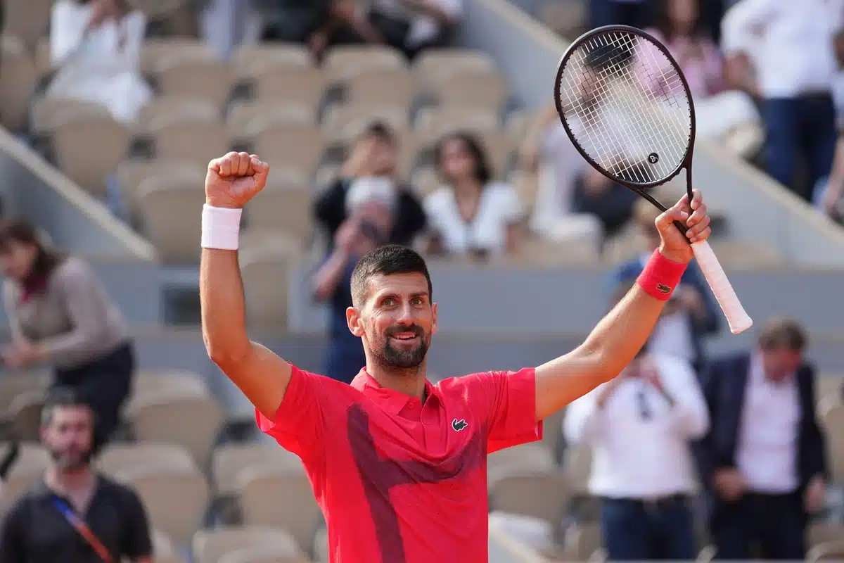 French Open Tipps heute 04.06. Bild zeigt Novak Djokovic (© Associated Press / Alamy Stock Photo)