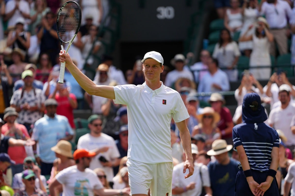 Wimbledon Tipps heute 03.07. Bild zeigt Jannik Sinner (© Associated Press / Alamy Stock Photo)