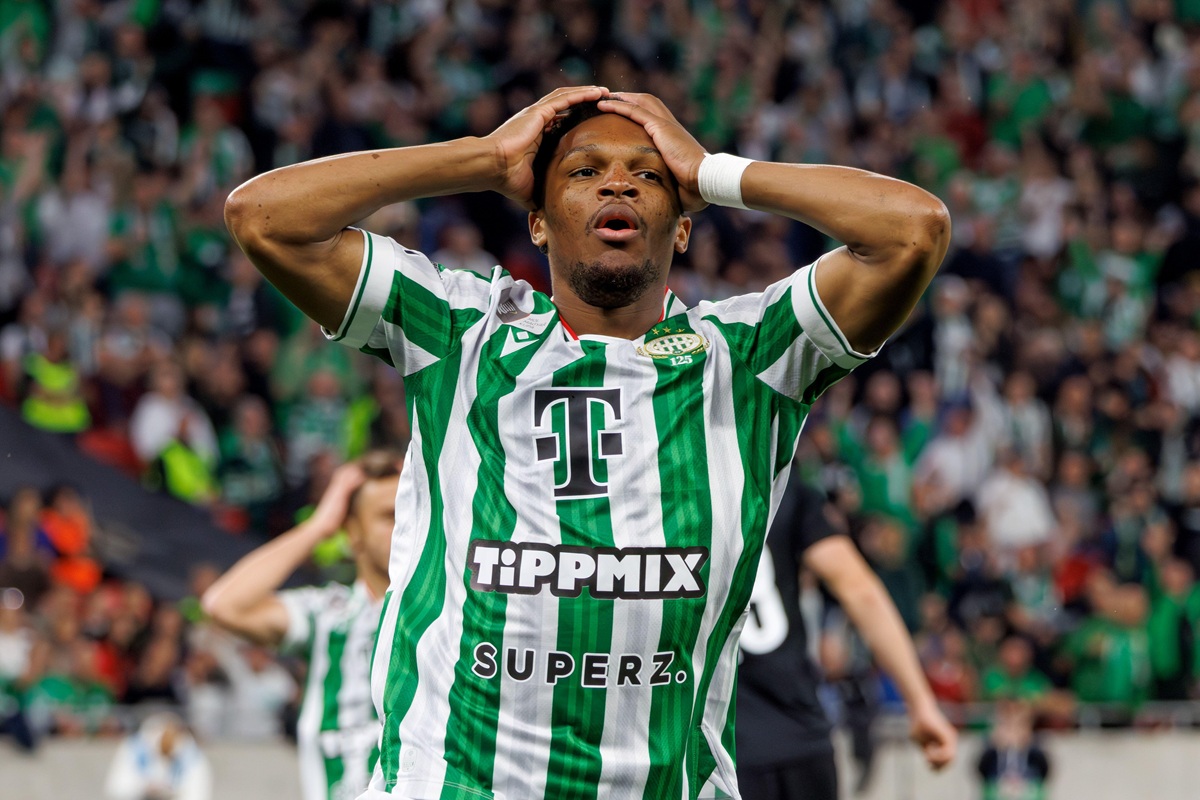 Ferencvaros Budapest Qarabag FC Tipp Bild zeigt Lenny Joseph © Laszlo Szirtesi / Alamy Stock Photo