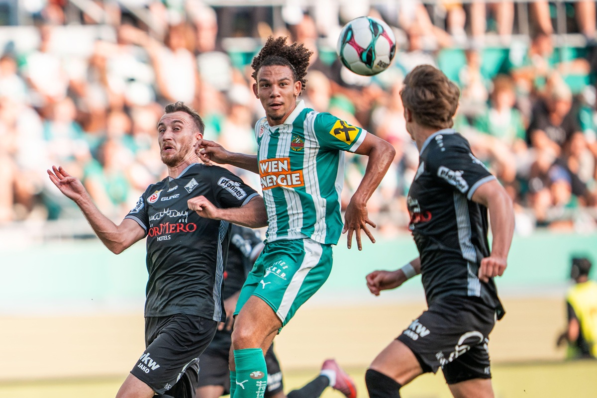 Györ SK Rapid Tipp Bild zeigt Janis Antiste © APA-PictureDesk / Alamy Stock Photo