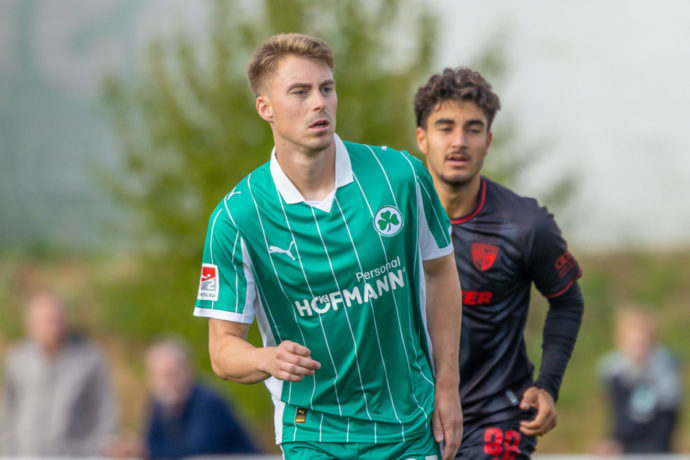 Fürth Dresden Tipp Bild zeigt Luca Itter © dpa picture alliance