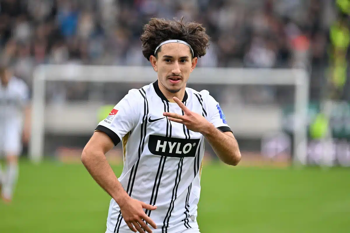 Bild zeigt Jason Ceka / Hertha Elversberg Prognose (© dpa picture alliance / Alamy Live News) Hertha Elversberg Tipp