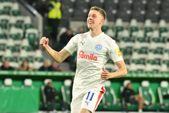 Alexander Bernhardsson / Prueßen Münster Kiel Prognose (© Swen Pfoertner/dpa via AP) Münster Kiel Tipp