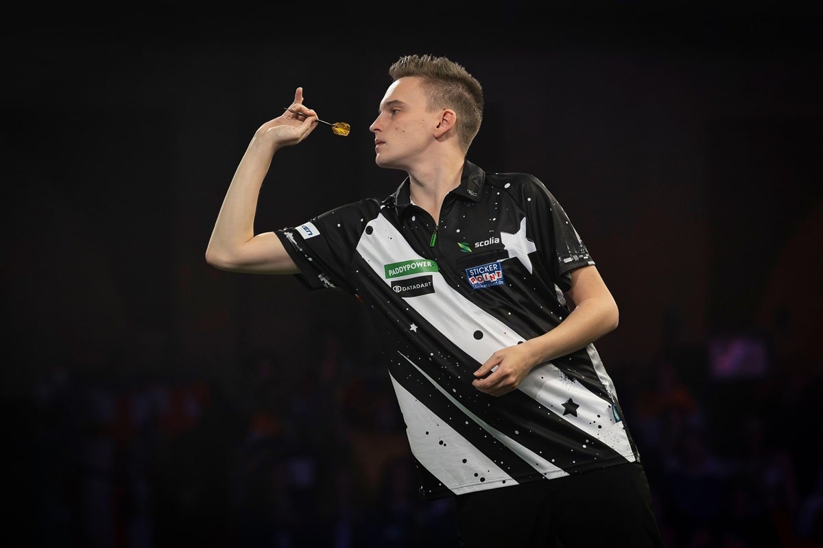 Ricardo Pietreczko / Darts WM Tipps heute 20.12. (© Action Plus Sports / Alamy Live News) Darts WM Wetten heute 17.12.