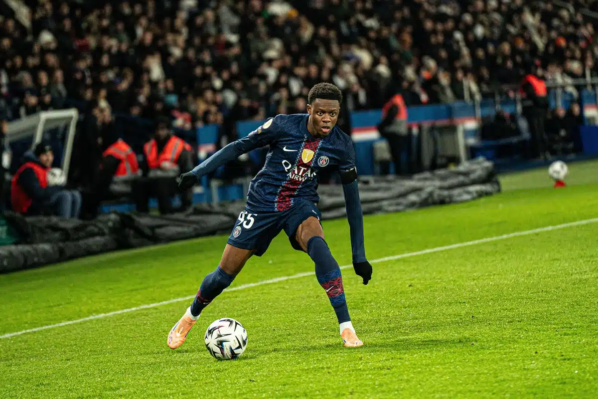 Noah Nsoki / PSG Paris FC Prognose (© Terry Edmond / Alamy Live News) PSG Paris FC Tipp