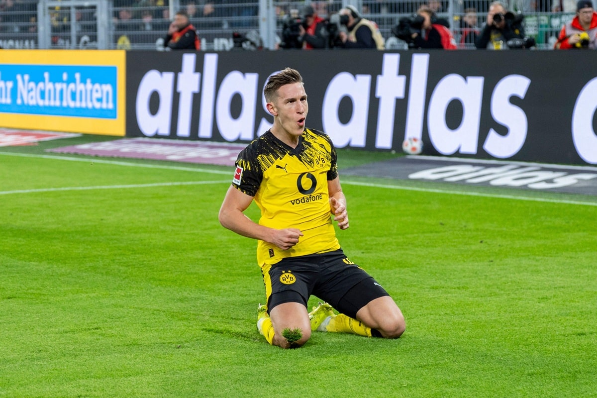 Nico Schlotterbeck / Dortmund St. Pauli Prognose (© HMB Media / Alamy Live News) Dortmund St. Pauli Tipp