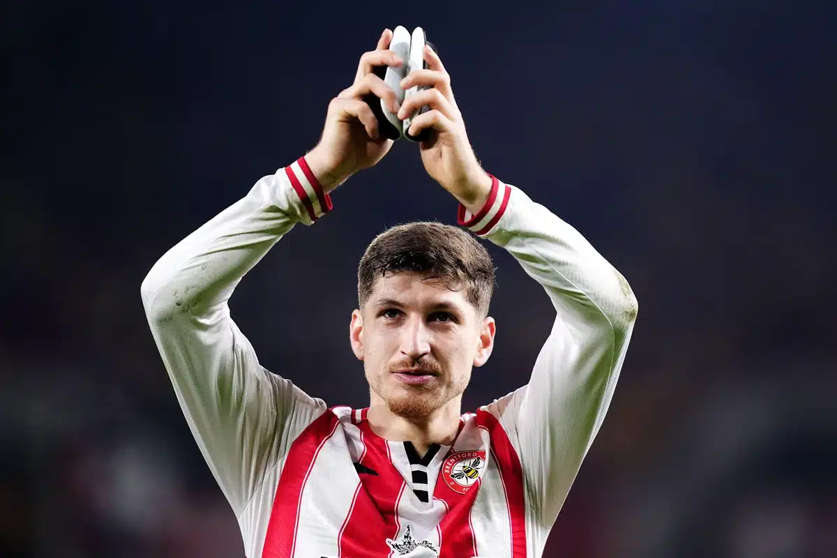 Vitaly Janelt / Macclesfield Brentford Prognose (© PA Images / Alamy Stock Photo) Macclesfield Brentford Tipp