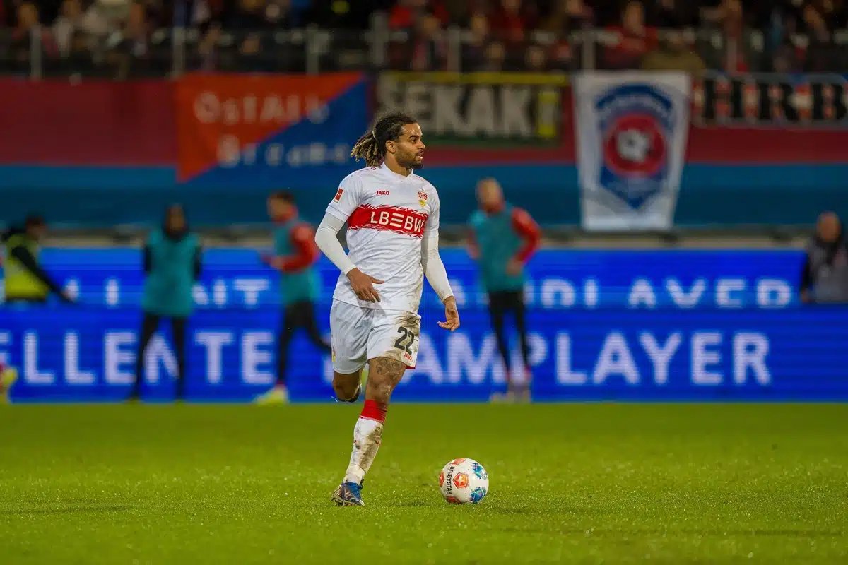 Lorenz Assignon / Stuttgart Wolfsburg Prognose (© dpa picture alliance archive / Alamy Live News) Stuttgart Wolfsburg Tipp