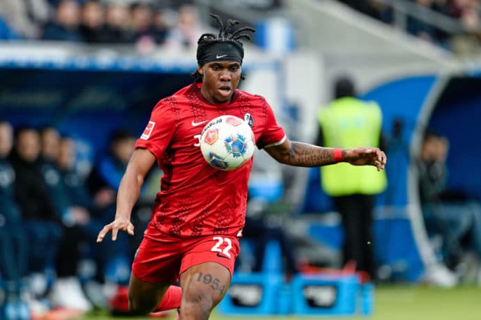 Cyriaque Irié / Freiburg Gladbach Prognose (© dpa/Alamy Live News) Freiburg Gladbach Tipp