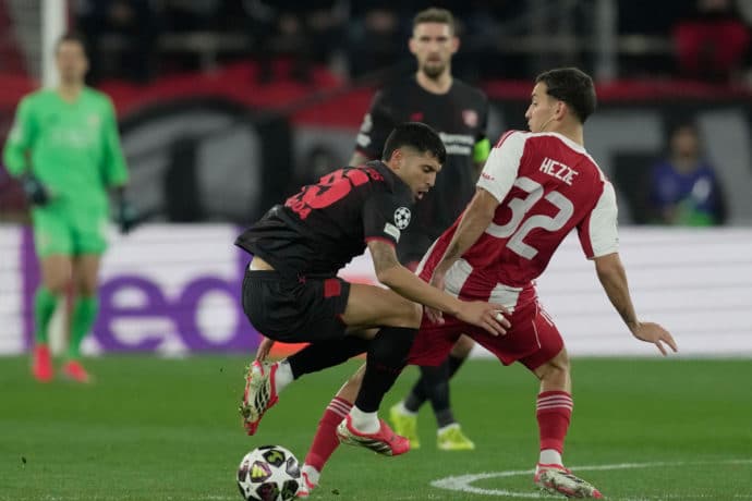 Exequiel Palacios / Leverkusen Olympiakos Piräus Prognose (© AP Photo/Thanassis Stavrakis) Leverkusen Olympiakos Piräus Tipp