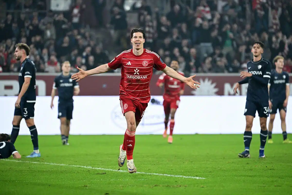 Cedric Itten / Braunschweig Düsseldorf Prognose (© Powerpics / Alamy Stock Photo) Braunschweig Düsseldorf Tipp