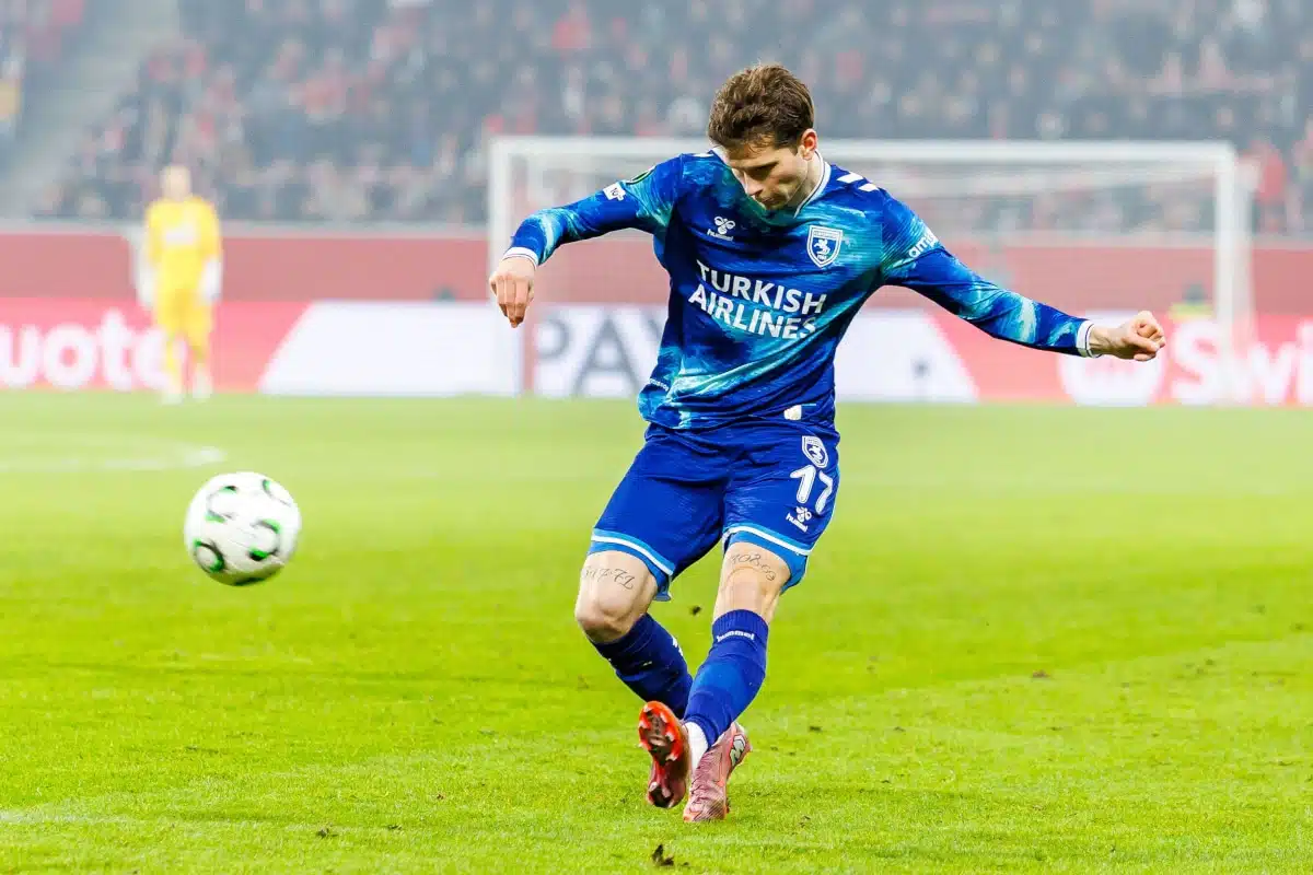 Logi Tomasson / Rayo Vallecano Samsunspor Prognose (© BEAUTIFUL SPORTS Pressphoto Agency / Alamy Stock Photo) Rayo Vallecano Samsunspor Tipp