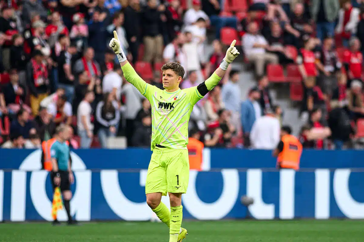 Bild zeigt Finn Dahmen / Augsburg Frankfurt Prognose (© Vitalii Kliuiev) Augsburg Frankfurt Tipp