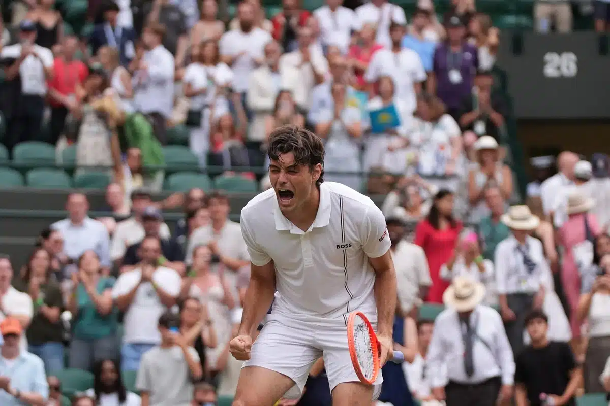 Wimbledon Tipps heute 08.07. Bild zeigt Taylor Fritz (© Associated Press / Alamy Stock Photo)
