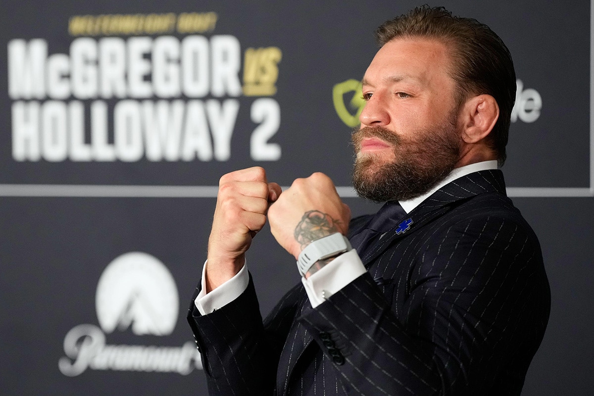 UFC 329 live Uhrzeit McGregor Holloway