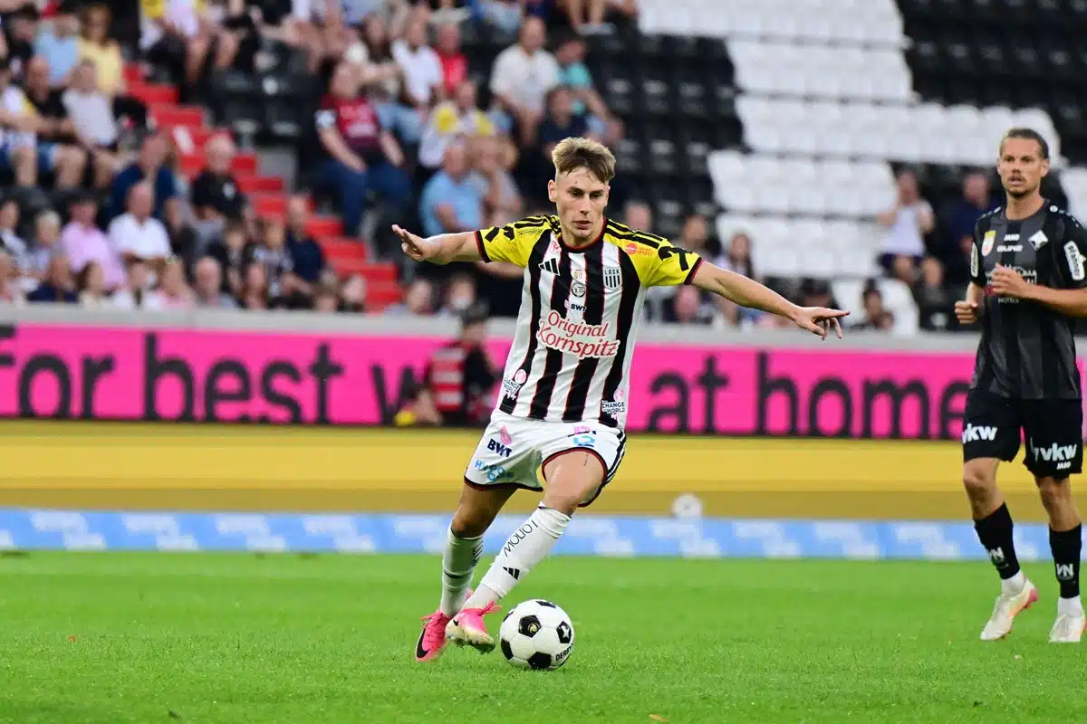 Christoph Lang / AEK Athen LASK Prognose (© APA-Images / Alamy Stock Photo) AEK Athen LASK Tipp