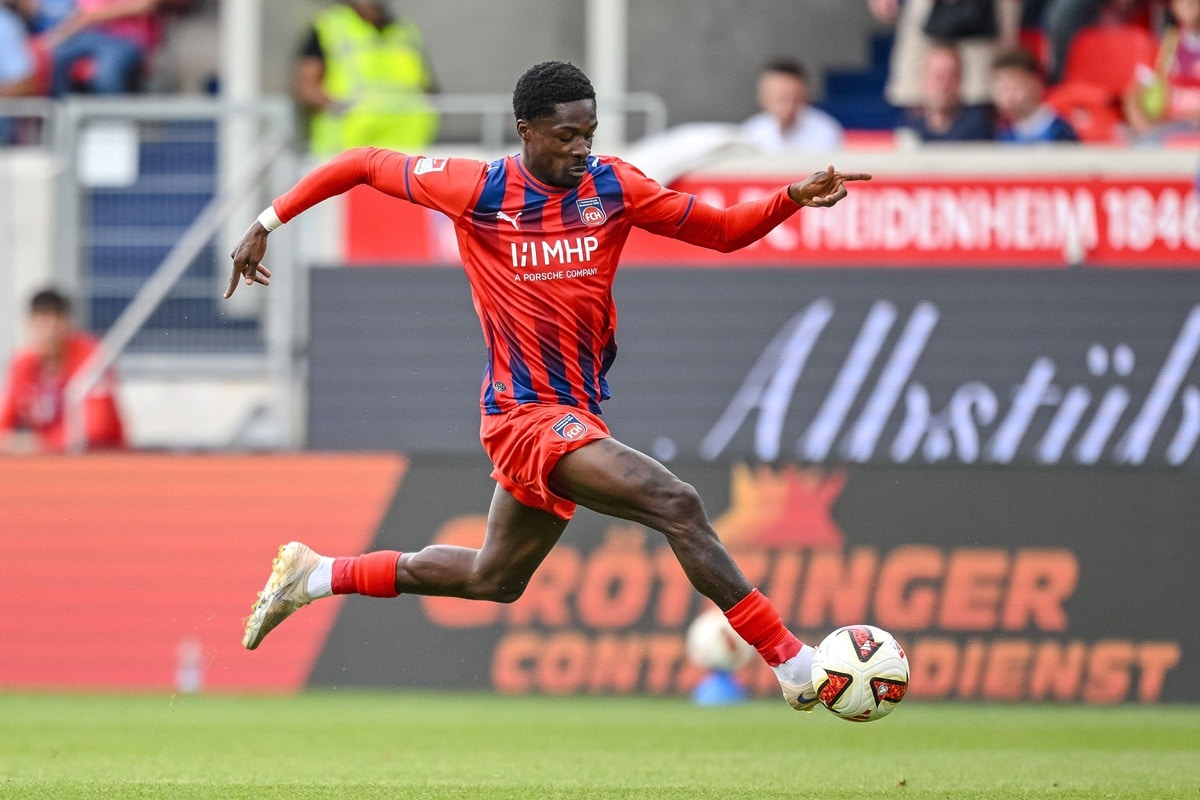 Christian Conteh / Bielefeld Heidenheim Prognose (© dpa picture alliance / Alamy Stock Photo) Bielefeld Heidenheim Tipp